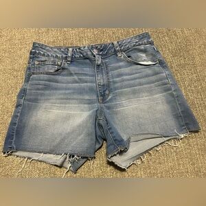 American Eagle Outfitters Super Stretch 
Hi Rise Shortie Jean Shorts Size 14